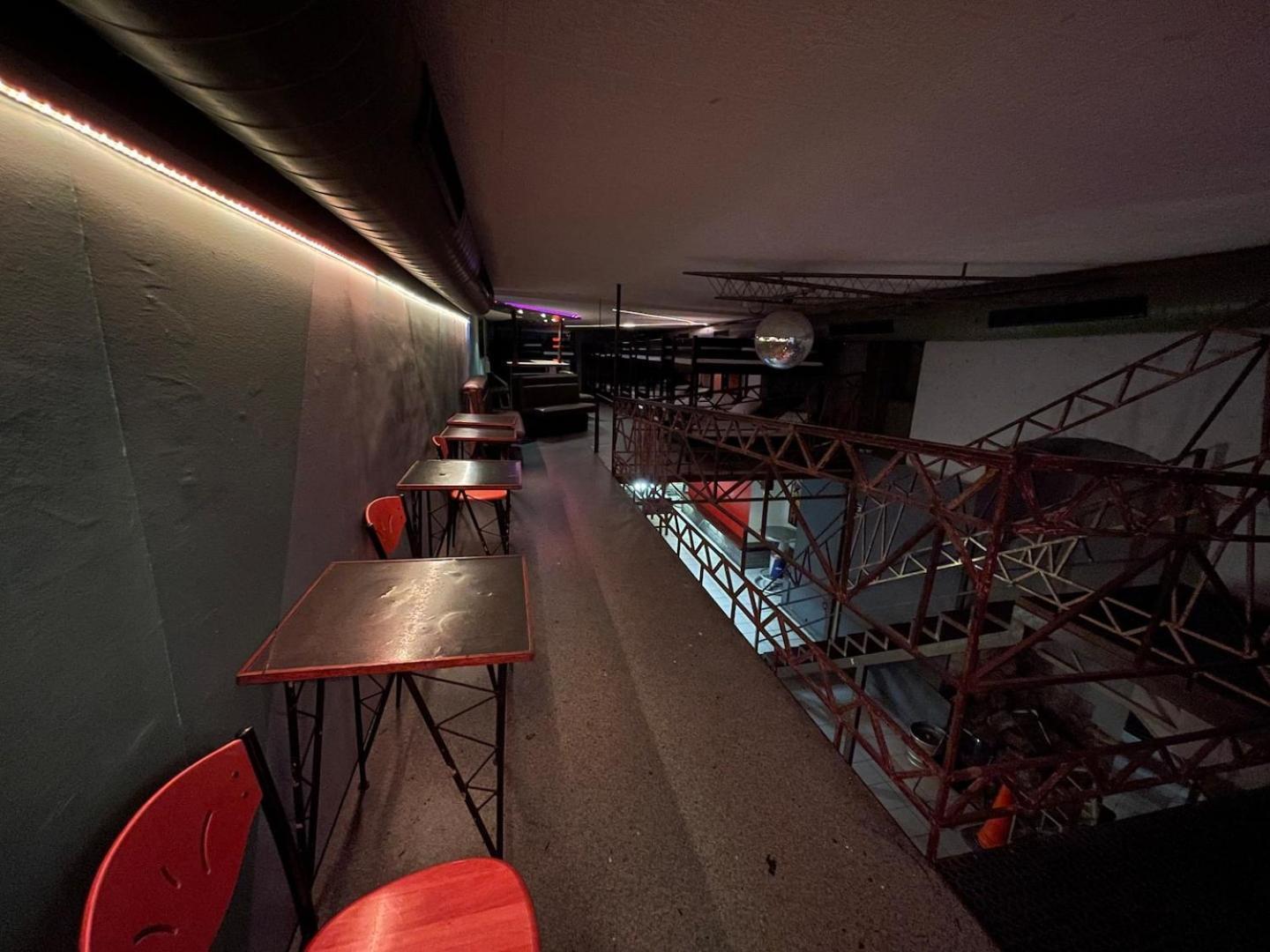 The Bachelor Bar - Bunker | Private Club Villa Budapest Kültér fotó